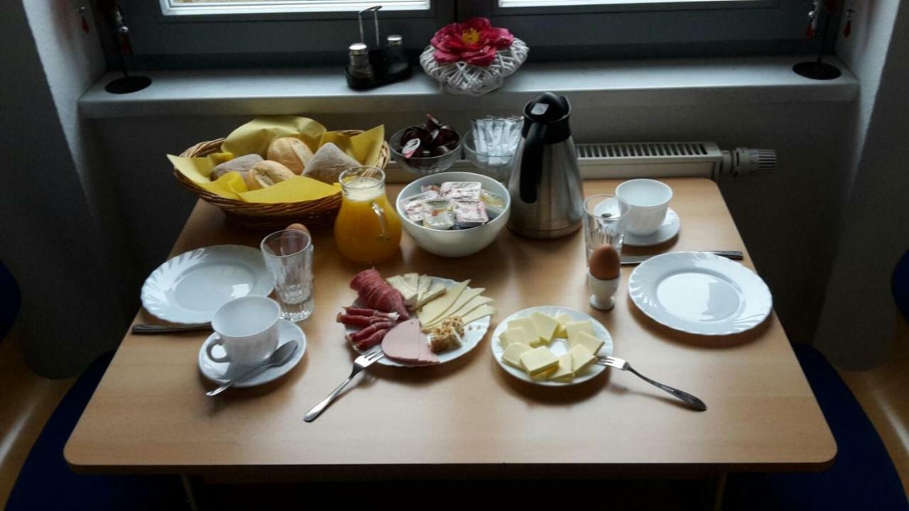 Hanse Haus Pension グライフスヴァルト エクステリア 写真